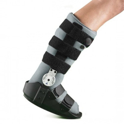 Νάρθηκας ποδοκνημικής μπότα με αέρα και γωνιόμετρο Oppo 3109 Ποδοκνημική