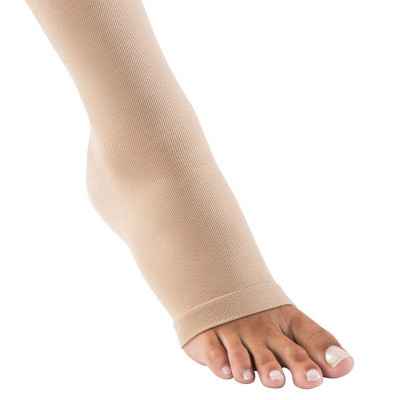 Η κάλτσα ριζομηρίου με ζώνη Sigvaris 503 διατίθεται με ανοιχτά δάκτυλα